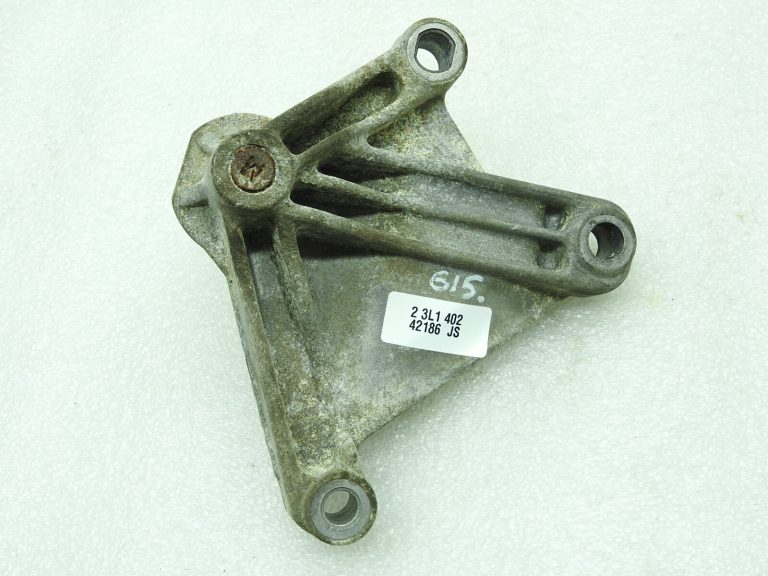 Oriģināls Renault DP0 pārnesumkārbas stiprinājums Pārnesumkārbas stiprinājums 8200043085 8200689100