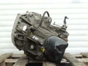 Renault Clio IV MK4 1.2i 16V benzīna manuālā pārnesumkārba JH3 367 pārnesumkārba 54KW 73HP