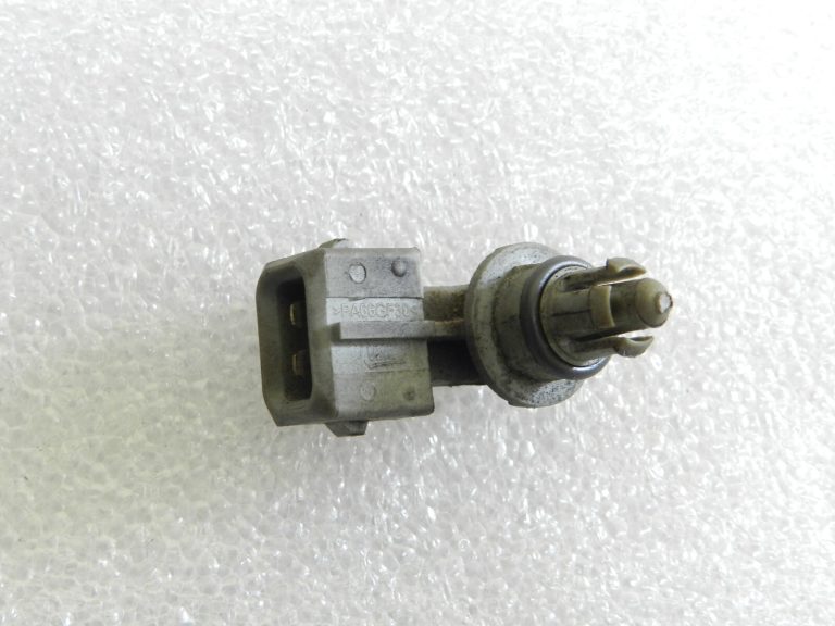 Renault Dacia oriģinālais ieplūdes kolektora ieplūdes temperatūras sensors H77104077