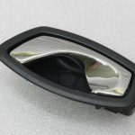 Renault Grand Scenic III Priekšējo aizmugurējo kreiso durvju rokturis iekšpusē 826730001R
