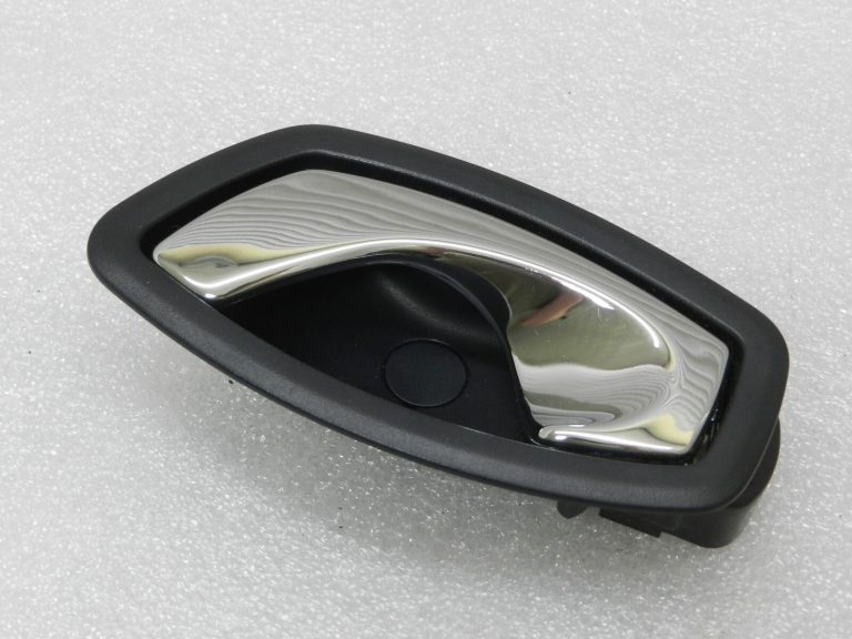 Renault Grand Scenic III Priekšējo aizmugurējo kreiso durvju rokturis iekšpusē 826730001R