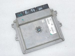 Renault 0.9i TCe H4B 400 benzīna dzinējs Motora vadības bloks Vadības bloks 237104736R