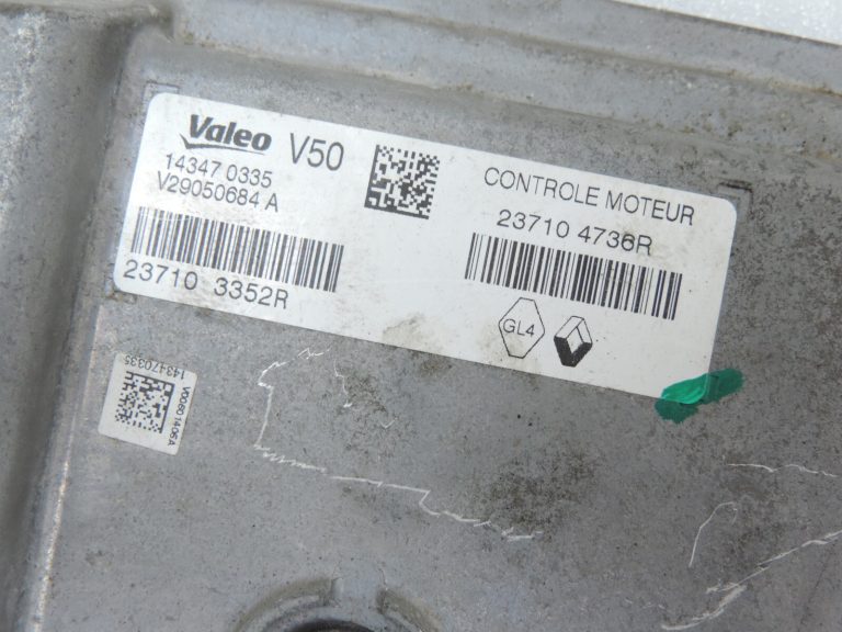 Renault 0.9i TCe H4B 400 benzīna dzinējs Motora vadības bloks Vadības bloks 237104736R