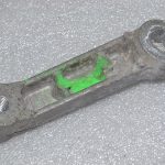 Renault Trafic III Opel VivaroB Oriģinālais motora stiprinājuma kronšteins 112535106R