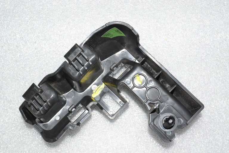 Renault Trafic III sēdekļu pārvalks Stiprinājuma paneļi 871229902R 93453919