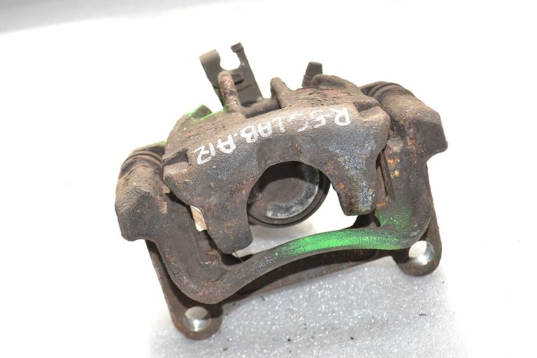 Renault Trafic III Opel Vivaro B Aizmugurējais bremžu suports labajā pusē 7701056165 7701050917