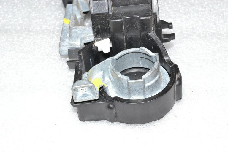 Renault Trafic III Ārējais durvju rokturis priekšējais labais 806068194R 806067794R