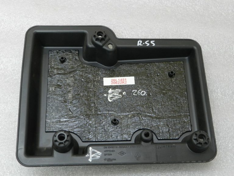 Renault Trafic III Opel Vivaro B AdBlue moduļa vāks 479348727R 93450114