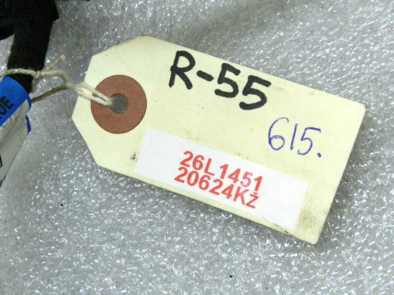 Renault Trafic III Vivaro A kreisās puses durvju vadu instalācija 240526008R 93455512