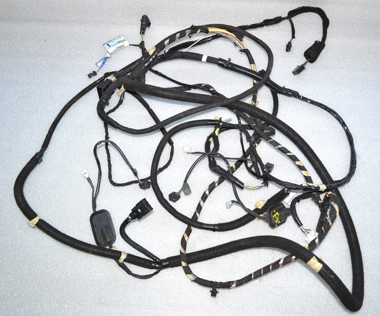 Renault Trafic III 1.6 dCi vadu instalācijas korpuss 241638944R 241638399R 93459524
