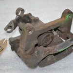 Renault Trafic III Opel Vivaro B Aizmugurējais bremžu suports kreisais 7701056166 7701050917
