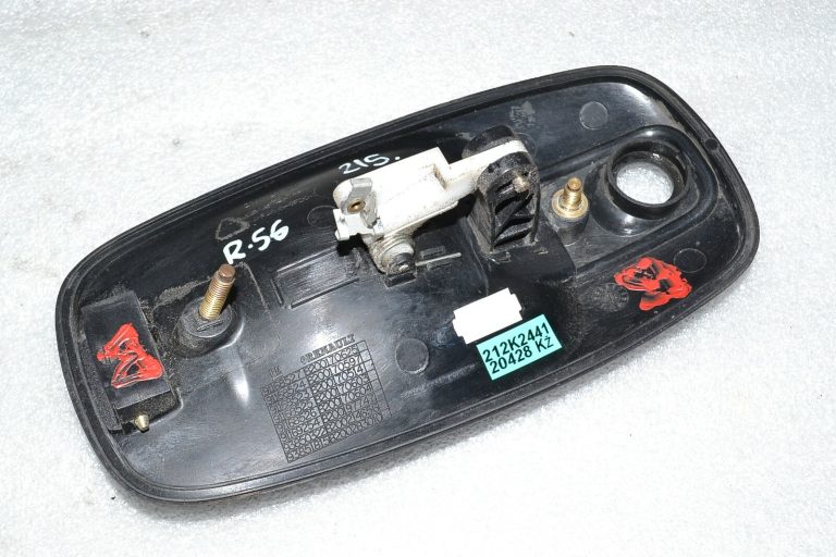 Renault Trafic II ārdurvju rokturis vadītāja puses priekšējais kreisais 8200170514 91186523