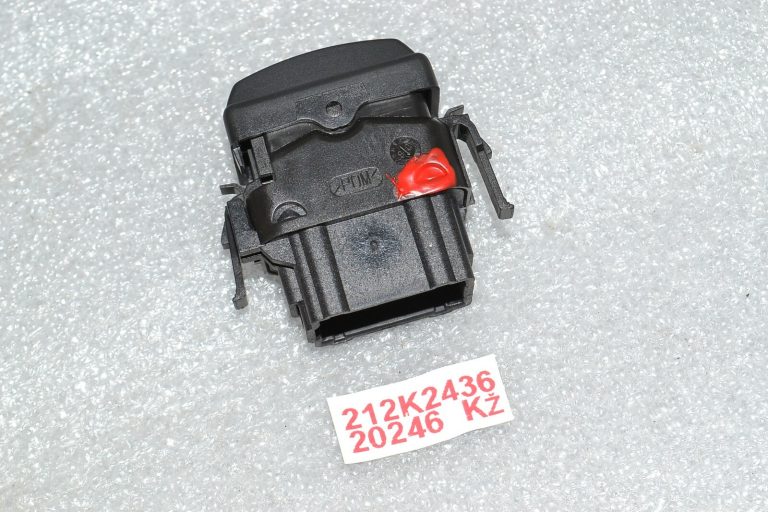 Renault Trafic II centrālās bloķēšanas ZV slēdzis 8200041254