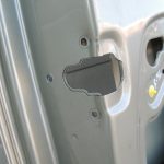 Renault Trafic II aizmugurējās kreisās durvis aizmugurējo durvju krāsa TEC66 Aizmugurējās durvis aizmugurējās kreisās durvis