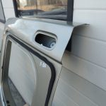 Renault Trafic II aizmugurējās kreisās durvis aizmugurējo durvju krāsa TEC66 Aizmugurējās durvis aizmugurējās kreisās durvis