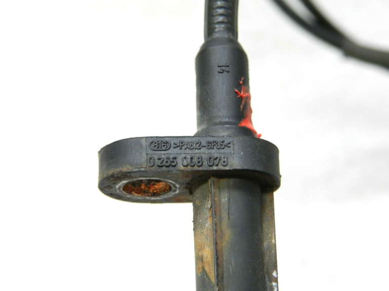 Renault Trafic II Opel Vivaro A ABS sensors Aizmugures ātruma sensors 8200724127