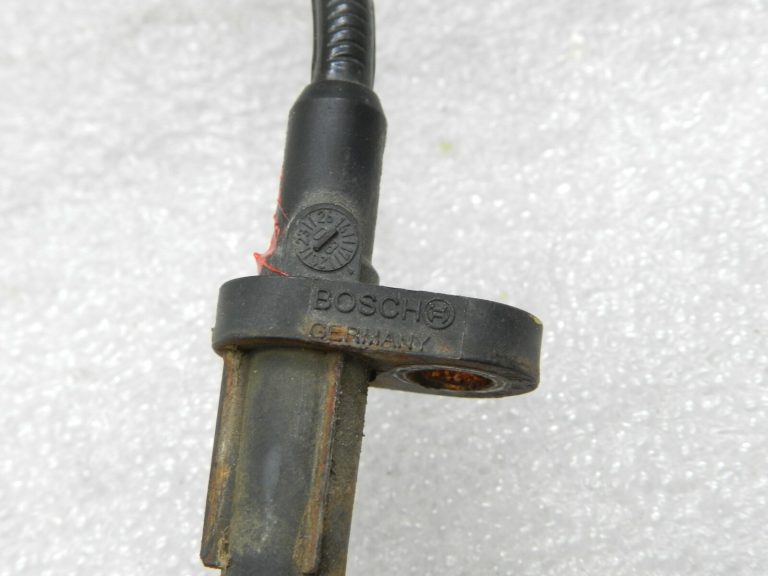 Renault Trafic II Opel Vivaro A ABS sensors Aizmugures ātruma sensors 8200724127