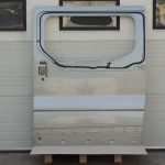 Renault trafic II aizmugurējās kreisās bīdāmās durvis 7751472218 TEC66