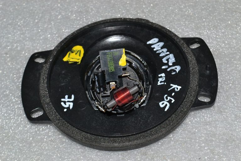 Renault Trafic II Opel Vivaro A Priekšējais skaļruņa augstfrekvences skaļrunis 91166677 8200022715