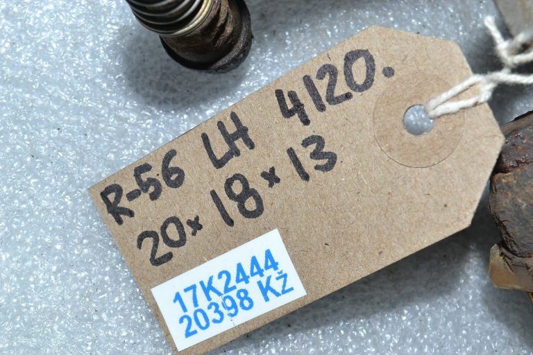 Oriģinālais Renault Trafic II aizmugurējais bremžu skava kreisajā pusē 7701056166 7701050917