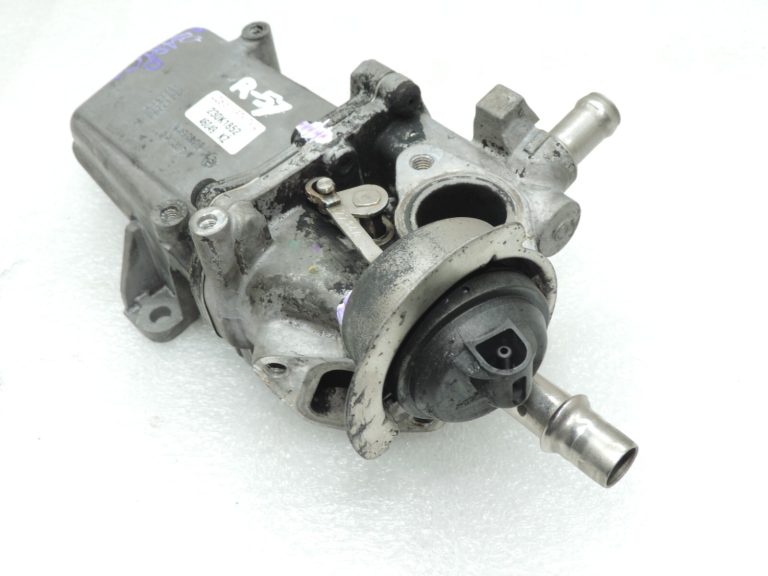Oriģinālais Renault Nissan Opel 1.6 dCi R9M EGR dzesētājs 147355224R 147357086R
