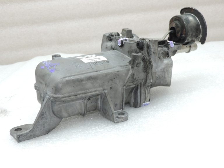 Oriģinālais Renault Nissan Opel 1.6 dCi R9M EGR dzesētājs 147355224R 147357086R