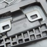 Oriģinālais Renault Espace 5 instrumentu paneļa skaļruņa vāks kreisais 682108438R