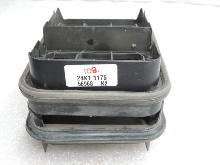 2x oriģināls Renault Espace 5 virsbūves ventilācijas restīšu komplekts