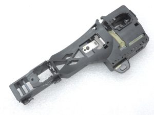 Oriģinālais Renault Espace V durvju roktura rāmis priekšējais/ aizmugurējais kreisais 806079016R
