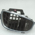 Oriģinālais Renault Espace V priekšējais ventilācijas lodziņš priekšējais kreisais brūnais (HARM02)