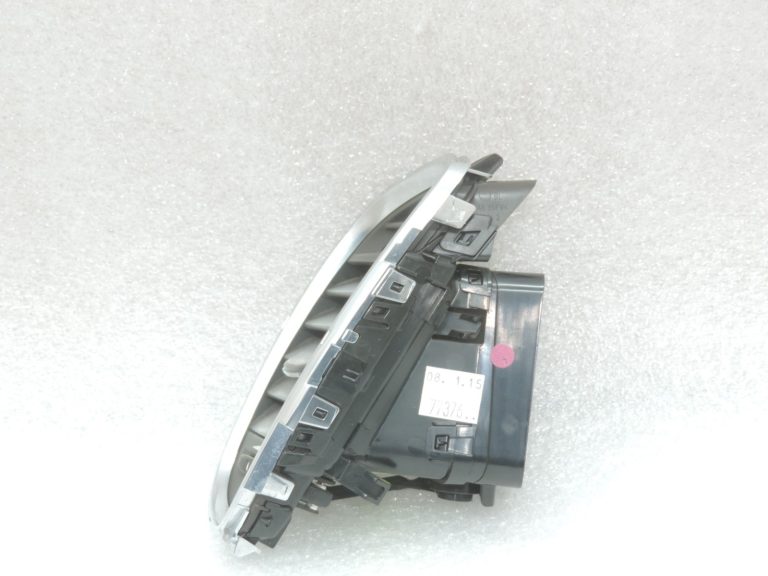 Oriģinālais Renault Espace V priekšējais ventilācijas lodziņš priekšējais kreisais brūnais (HARM02)