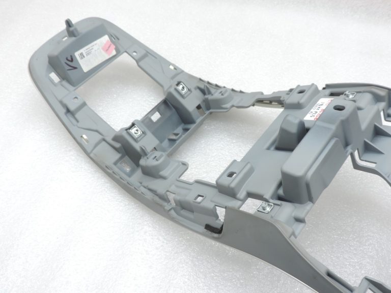 Renault Espace V centrālās konsoles apgaismojuma rāmis ar gaismas joslu 969350167R