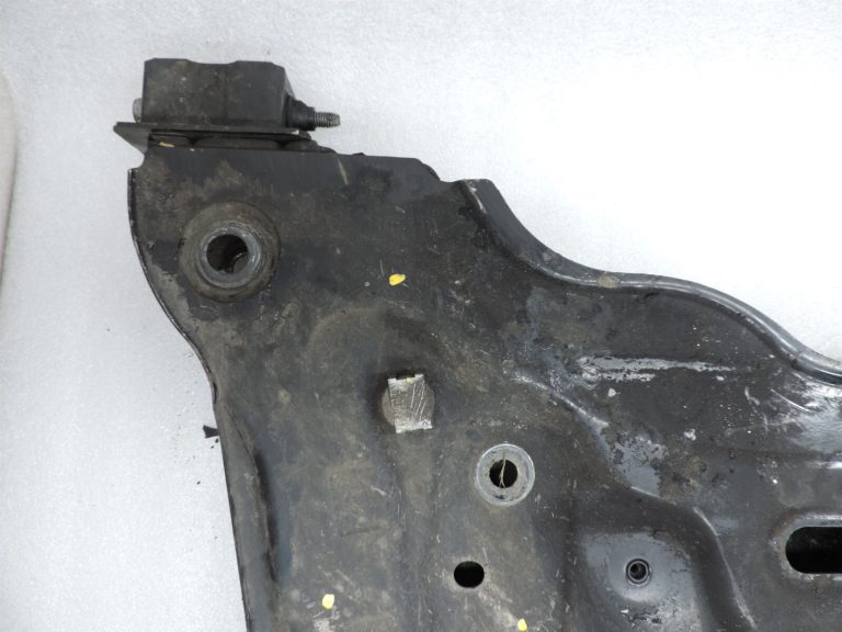 Renault Espace V JFC Oriģinālais priekšējais apakšrāmja krustojums 544014742R