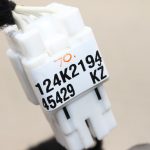 Renault Captur I aizmugurējā vāka numura zīmes apgaismojuma lukturu remonta instalācija 240503844R
