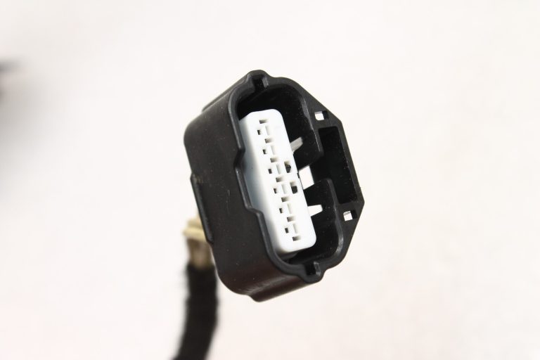 Renault Captur I (J87) Priekšējo kreiso durvju elektroinstalācijas instalācija 241244969R
