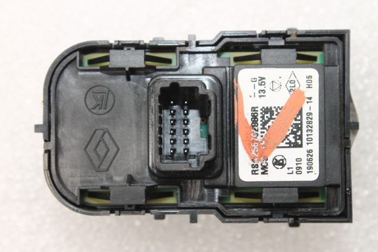 Oriģināls Renault Captur I Clio IV ZoeZE50 Spoguļu regulēšanas slēdzis 255702886R