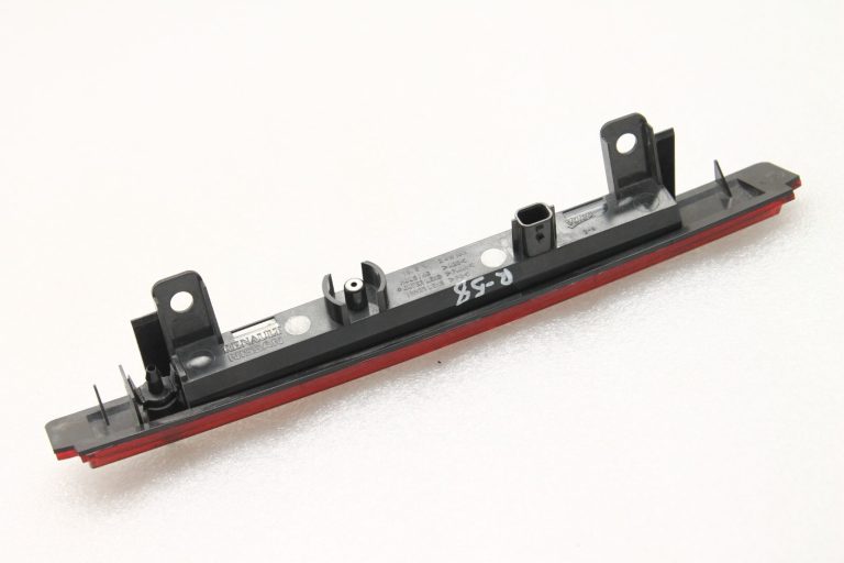 Oriģināls Renault Captur I (J87) Trešais bremžu lukturis GETESTED 265902759R