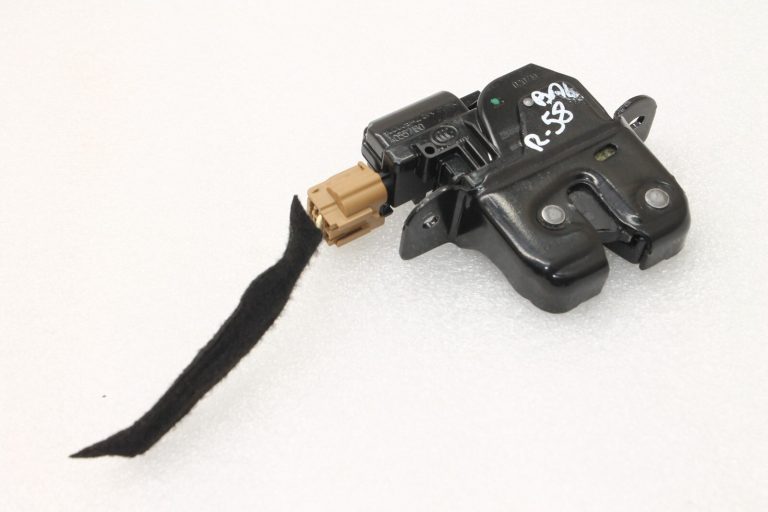 Oriģinālā Renault Captur I (J87) aizmugurējo durvju slēdzene 905039428R