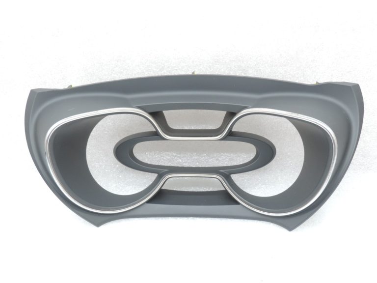 Renault Captur I (J87) Instrumentu paneļa spidometra pārsega panelis 682506533R