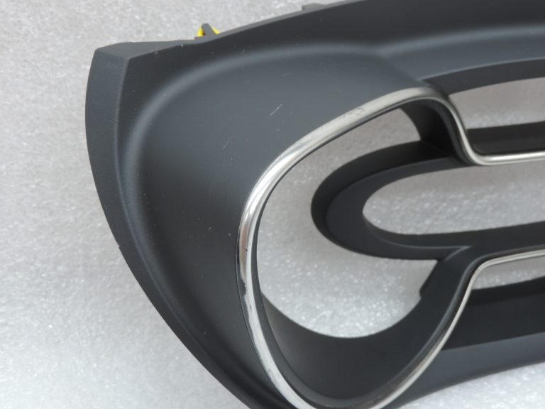 Renault Captur I (J87) Instrumentu paneļa spidometra pārsega panelis 682506533R