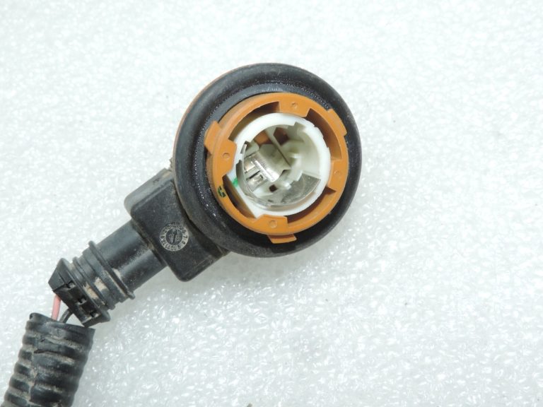 Oriģinālā Renault Captur I aizmugurējā PDC stāvvietas sensora vadu instalācija 240152782R