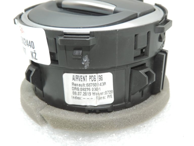 Oriģinālā Renault Captur I instrumentu paneļa ventilācijas atveres kreisais labais 687608143R