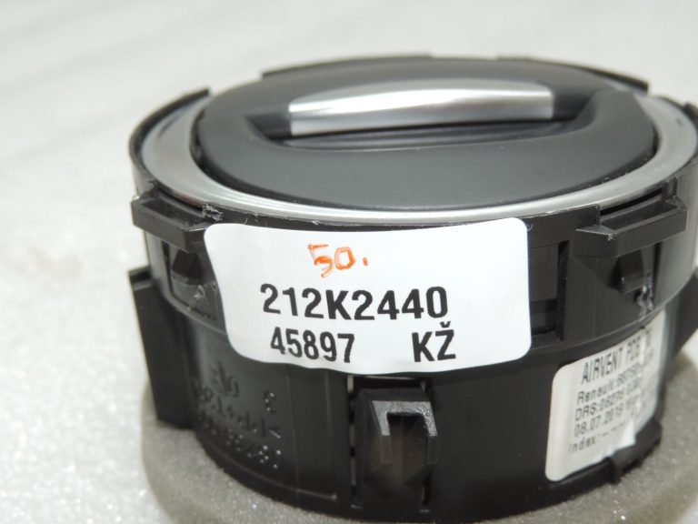 Oriģinālā Renault Captur I instrumentu paneļa ventilācijas atveres kreisais labais 687608143R