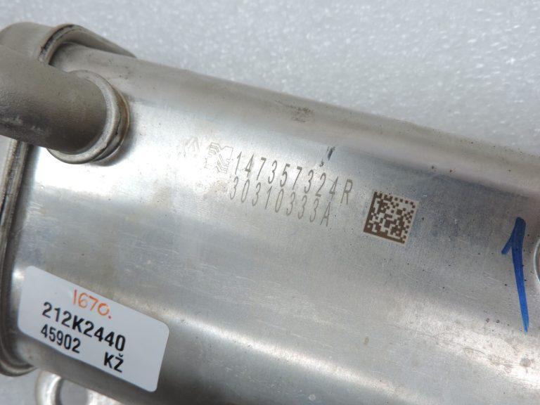 Oriģināls Renault Dacia Mercedes Nissan 1.5 dCi K9K EGR radiators 147357324R