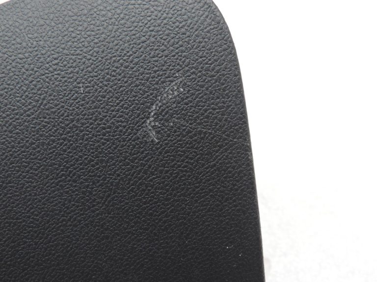 Renault Captur I (J87) instrumentu paneļa paneļa drošinātāju kārbas vāks