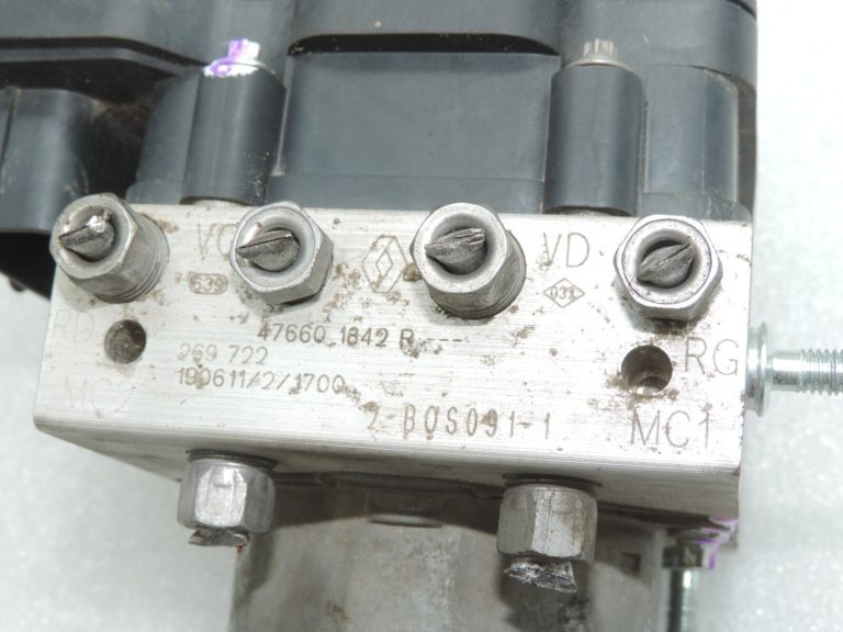 Oriģinālais Renault Captur I (J87) Clio IV ABS sūknis 476605196R 476601842R