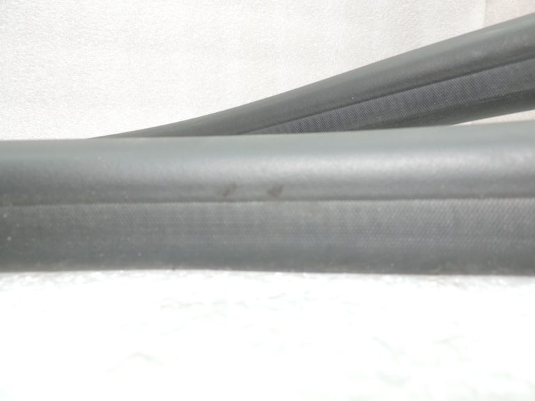 Oriģinālais Renault Captur I J87 aizmugurējo durvju blīvētājs gumijas blīvētājs 769230258R