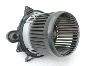Oriģinālais Renault Captur I (J87) Clio IV sildītāja ventilatora motors 272101005R