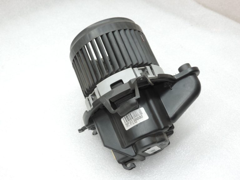Oriģinālais Renault Captur I (J87) Clio IV sildītāja ventilatora motors 272101005R