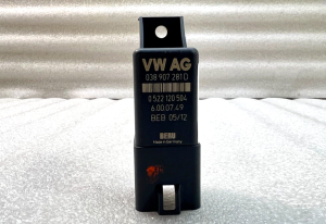 Skoda VW VW Audi Seat Oriģinālais kvēlspuldzes vadības bloka relejs 038907281d